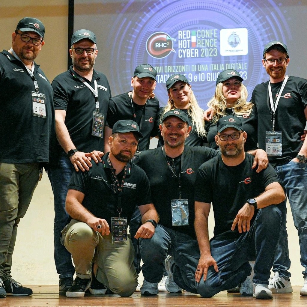 Ing. Fernando L. Curzi con il team Red Hot Cyber alla RHC Conference 2023